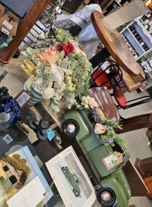 Stagecoach Gifts, Haines Oregon
