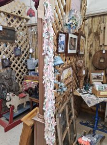 Stagecoach Gifts , Haines Oregon